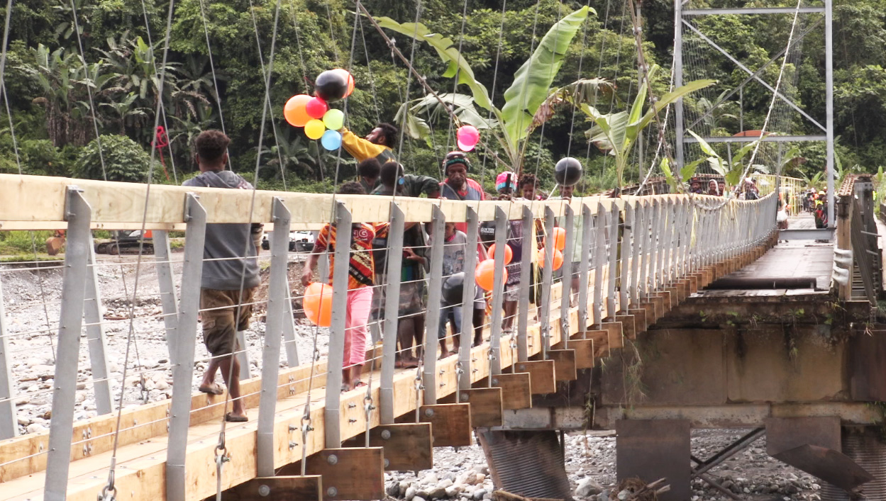 New Footbridge for Ok Tedi Communities